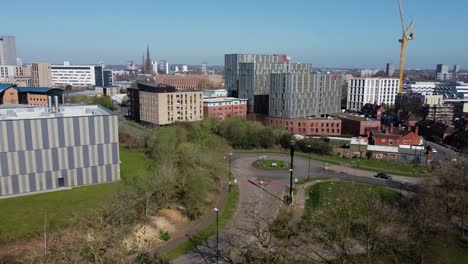 Vista-Aérea-De-La-Ciudad-De-La-Cultura-De-Coventry-2021-Desde-La-Carretera-Del-Suroeste-De-Londres