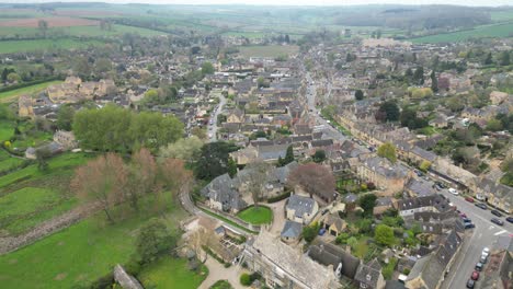 chipping campden cotswold ciudad de mercado drone vista aérea primavera 4k imágenes