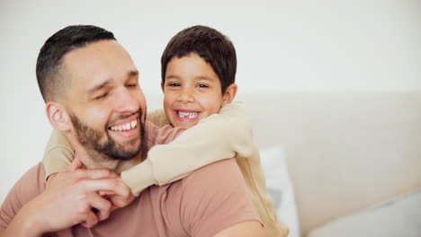 padre, hijo y abrazos por amor en casa