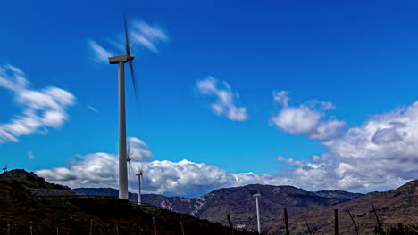 energy windmill wings inconsistently producing electricity