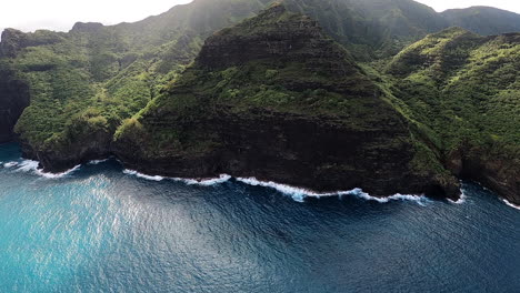 coastal mountains of kauai, hawaii