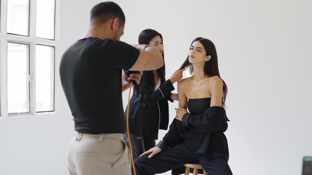 Fashion shoot behind the scenes