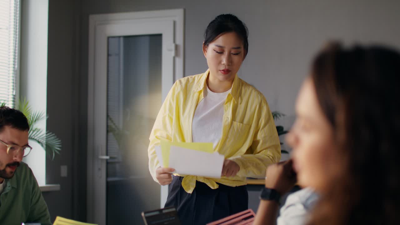 비즈니스 회의 프레젠테이션