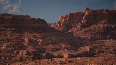 scenic-overlook-of-the-Grand-Canyon