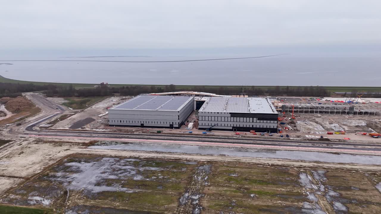 Vista aerea di un cantiere edile industriale