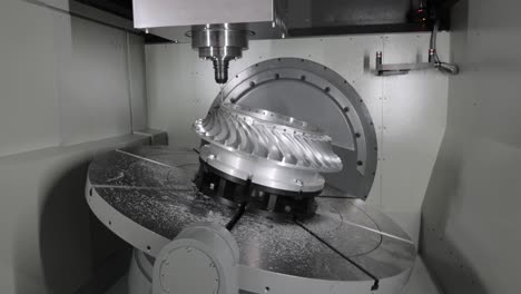 máquina de fresado cnc para metalurgia. corte de metal tecnología de procesamiento moderna.