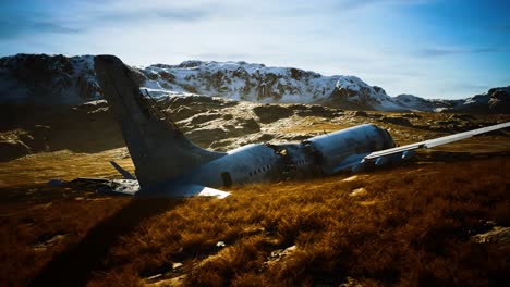 Flugzeug-Stürzte-Auf-Einen-Berg