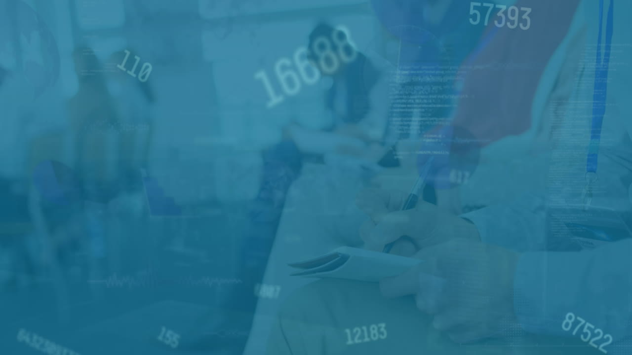 사무실에서 다양한 비즈니스 사람들에 대한 데이터 처리의 애니메이션