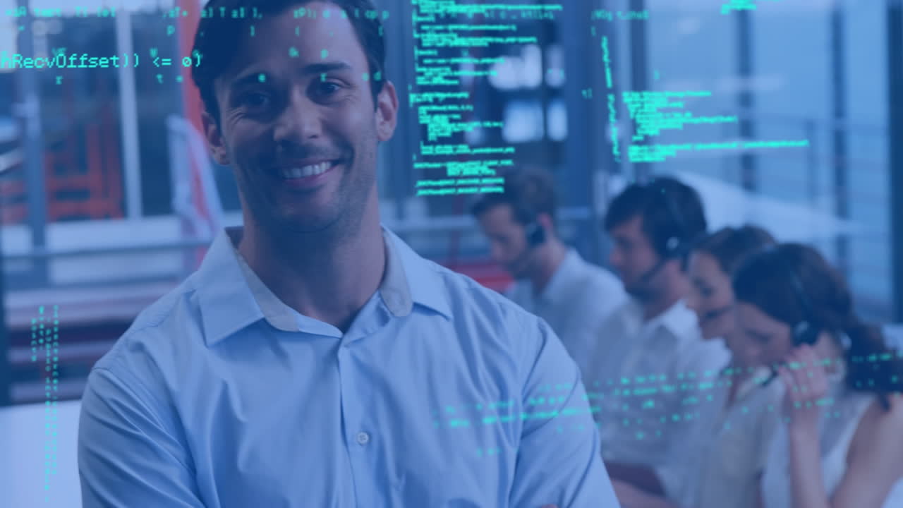 animación del procesamiento de datos sobre diversas personas de negocios que usan auriculares telefónicos