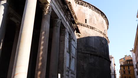 Lado-Oeste-Del-Edificio-Del-Panteón,-Roma,-Italia