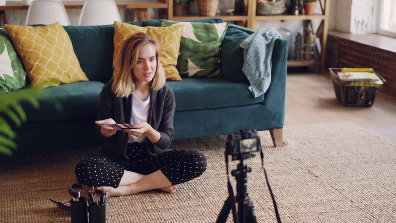 Makeup Tutorial by a Home-Based Influencer