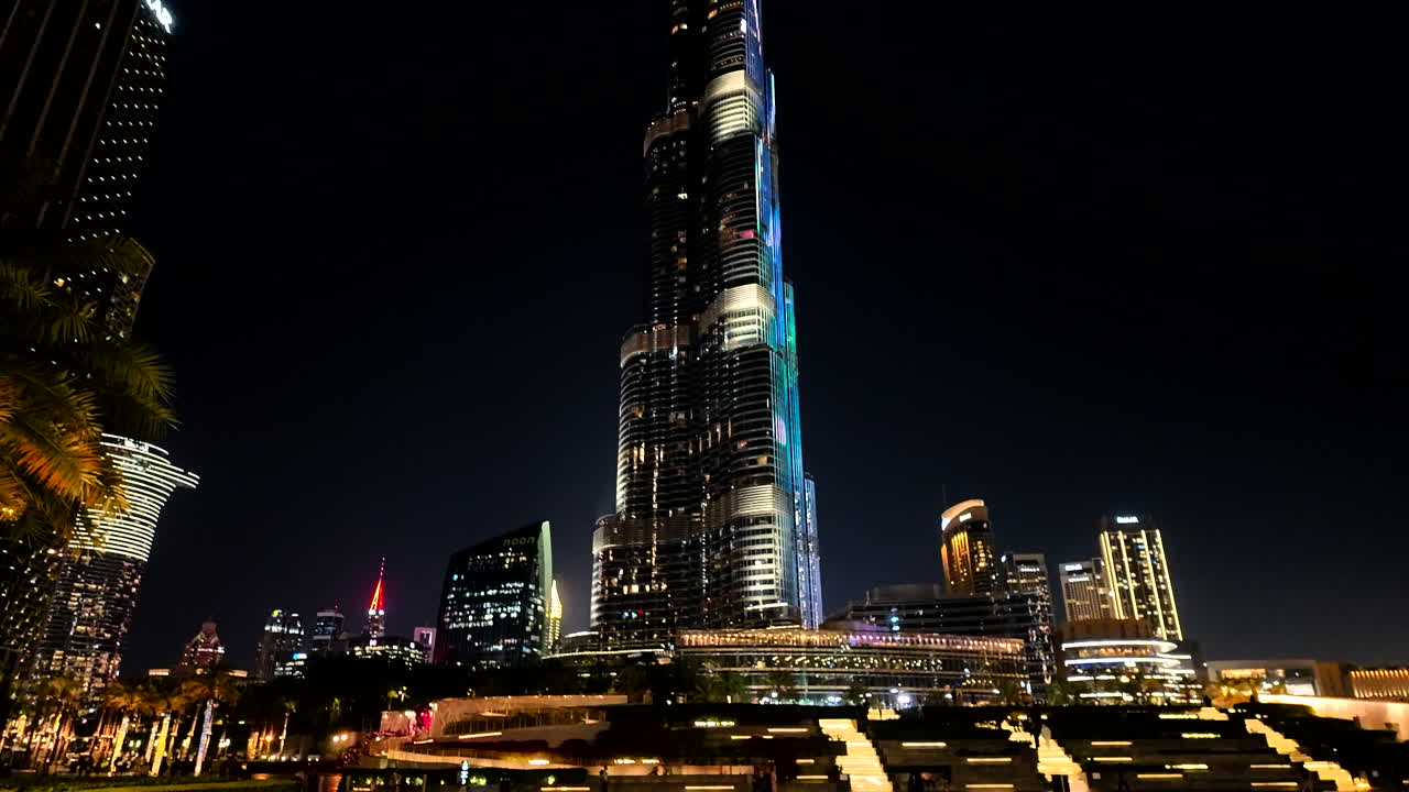 dubai burj khalifa à noite
