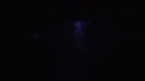 fuego de azufre azul del volcán kawah ijen