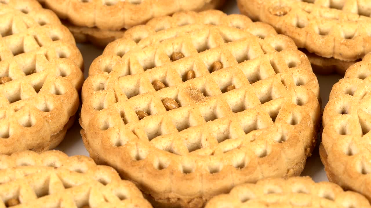 크림으로 가득 찬 쿠키