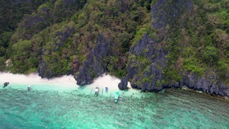 4K-Drohnenvideo-Der-Insel-Entalula,-Einer-Atemberaubenden-Tropischen-Insel-In-Der-Nähe-Von-El-Nido-In-Palawan,-Philippinen