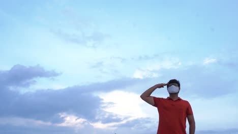 Young-man-giving-salute-in-mask-to-India-on-Indian-independence-day