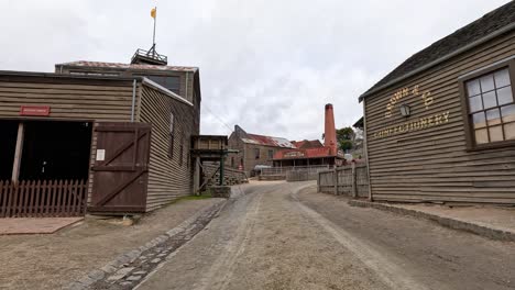 a walk through historic sovereign hill