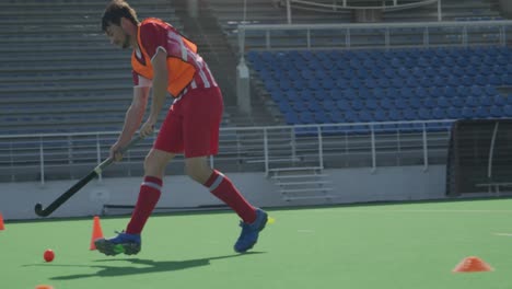 Jugadores-De-Hockey-Preparándose-Antes-De-Un-Partido.