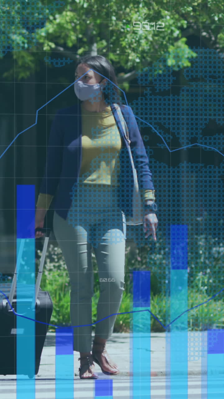 procesamiento de datos estadísticos contra mujeres que usan máscara facial con una bolsa de carrito cruzando la calle
