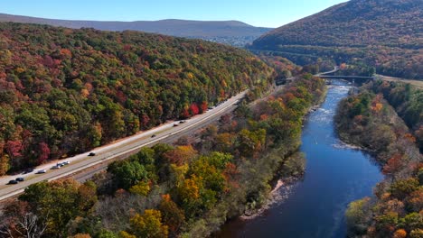 Desfiladero-De-Lehigh-En-El-Condado-De-Carbon-Pennsylvania