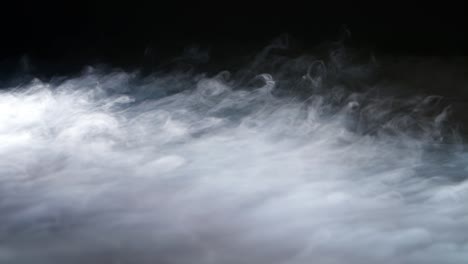 cubierta de niebla de nubes de humo de hielo seco realista