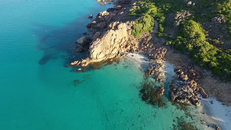 Castle-Rock-Beach,-Dunsborough,-Australien