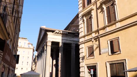 view from the secondary street leading to the pantheon building