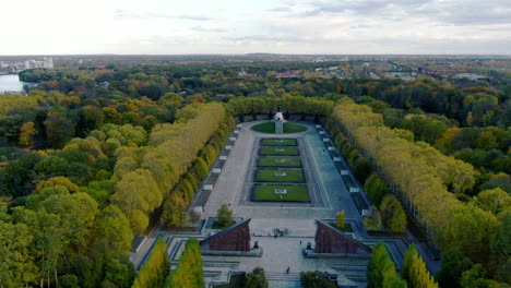 parque del soldado de berlín