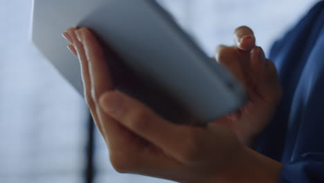 businesswoman using tablet