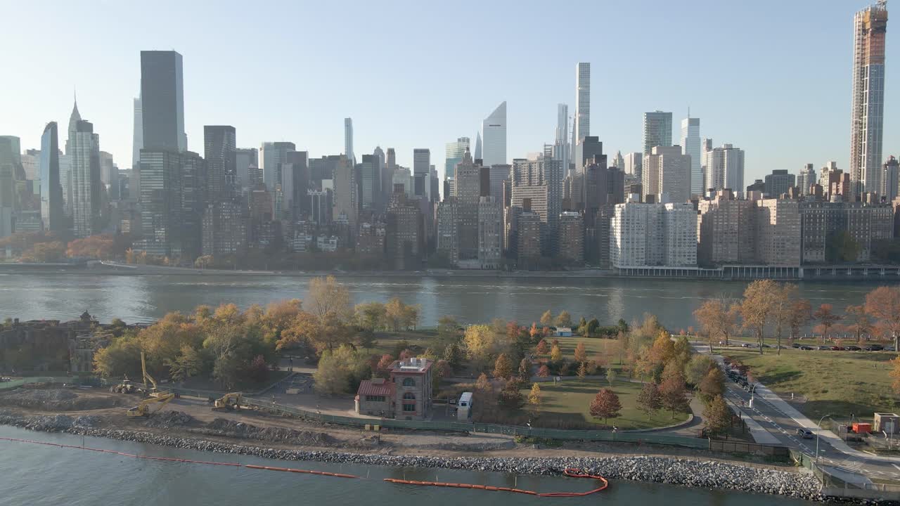 strecker 기념 실험실, 역사적인 건물, 뉴욕시의 루즈벨트 섬에 있는 사우스포인트 공원