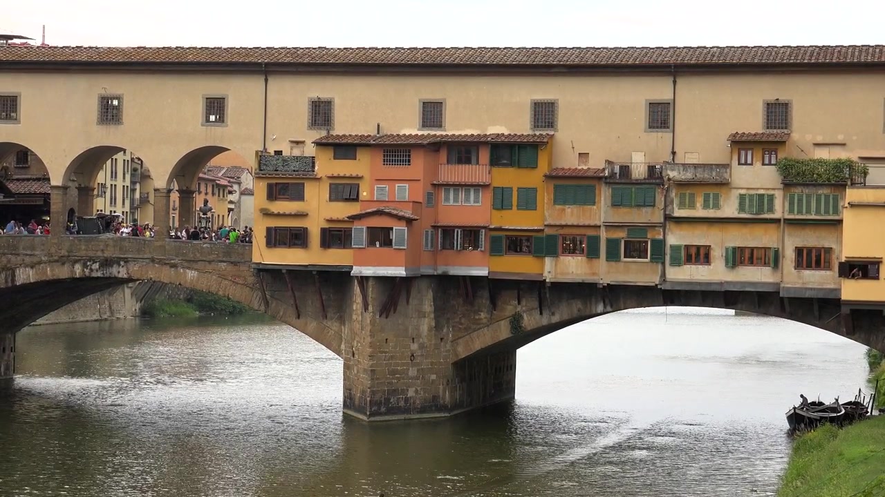 Ponte Vecchio sul fiume Arno a Firenze