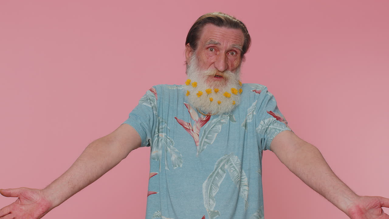 hombre levantando las manos con expresión indignada preguntando por qué qué razón del fracaso demostrando incredulidad