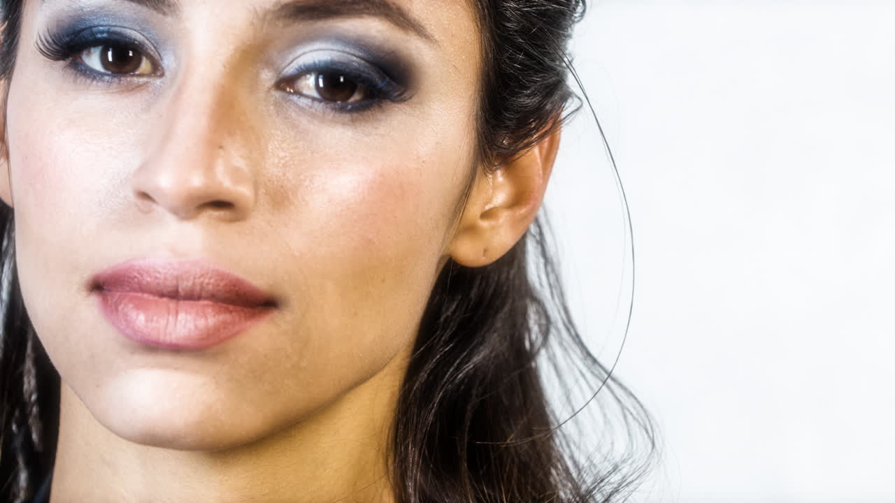 cara de mujer primer plano 4k 07