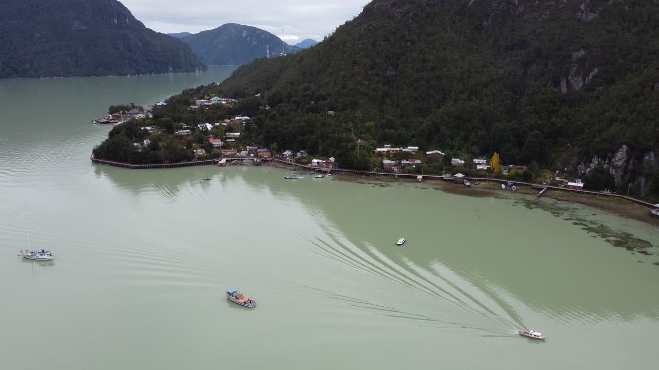caleta tortel이라는 독특한 장소