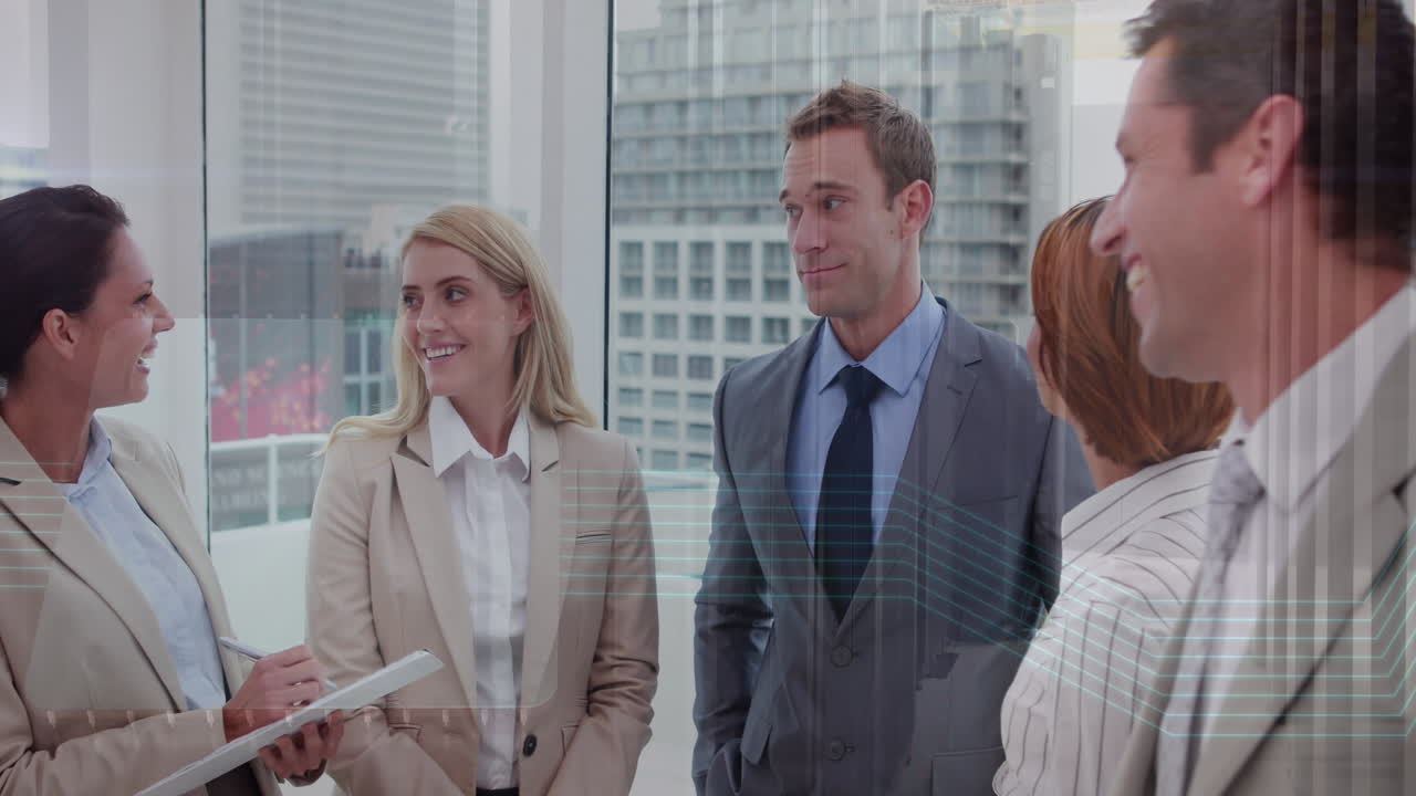 gente de negocios hablando en la oficina