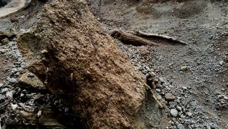 Primer-Plano-Panorámico-De-La-Estructura-De-La-Pared-De-Roca---Patrón-De-Superficie-Roca-De-Sedimentación-Decorativa---Estructura-De-Roca