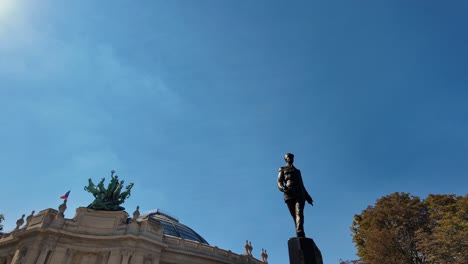 statue of charles de gaulle in paris france monument tourist history landmark