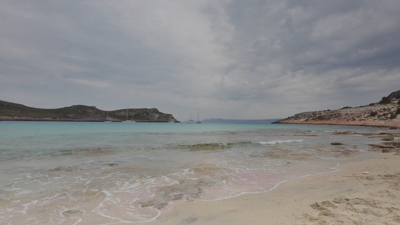 시모스 해변, 엘라포니소스, 그리스