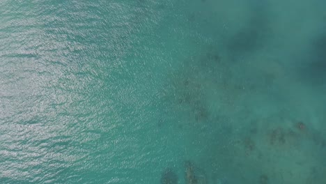 vistas aéreas de los centros turísticos costeros en