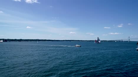 12-Meter-Regatta-Des-New-York-Yacht-Club-In-Newport,-Rhode-Island,-Juli-2019