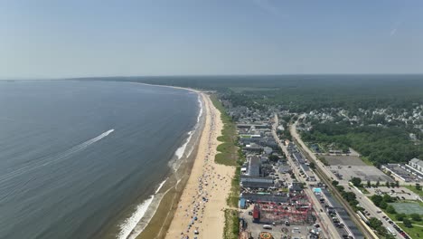 Toma-De-Drones-De-Old-Orchard-Beach-En-Maine-En-Un-Día-Soleado