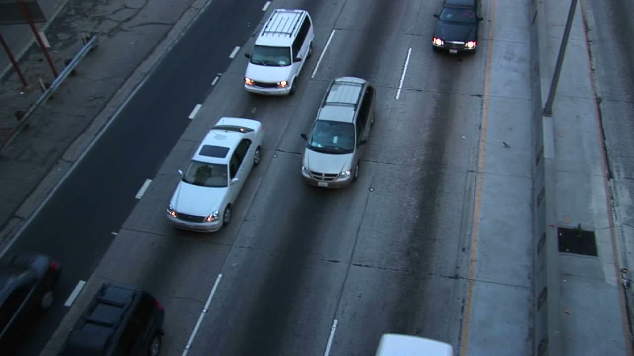 도로에서 트래픽 드라이브