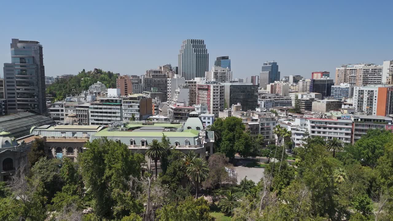 시내 중심의 주택과 건물의  panoramic view