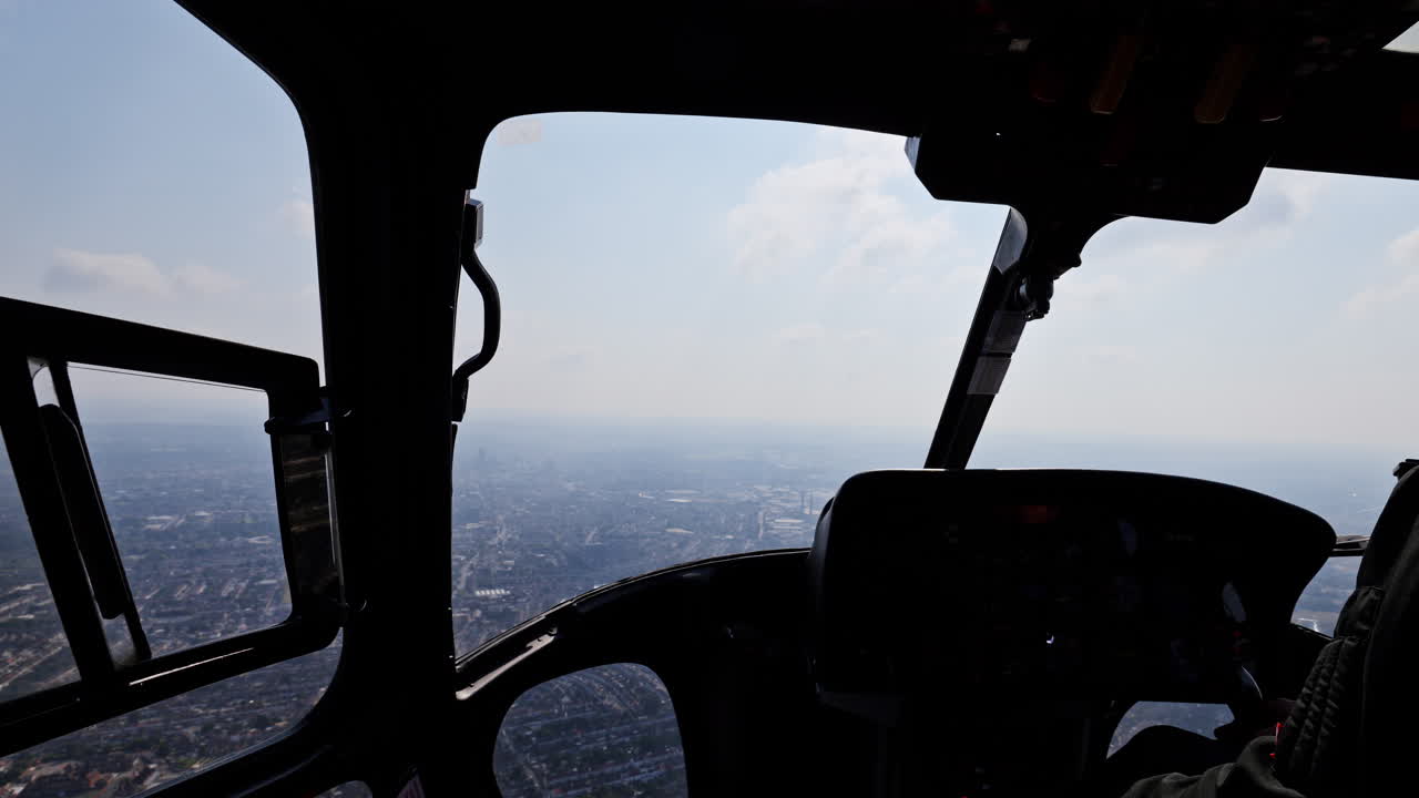 런던 도크랜드, 헬리터에서 볼 수 있는 스카이 라인