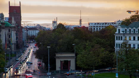 Timelapse-Del-Tráfico-Del-Casco-Antiguo-De-Munich