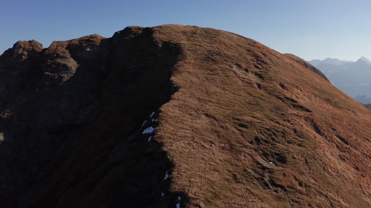 impresionantes montañas bávaras revelan | 4k d-log rec709: perfecto para gradación de color