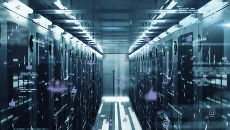 animazione delle icone dei social media sui server del data center