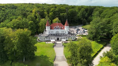 Varna-Herrenhaus-Luftaufnahme-Aarhus,-Dänemark