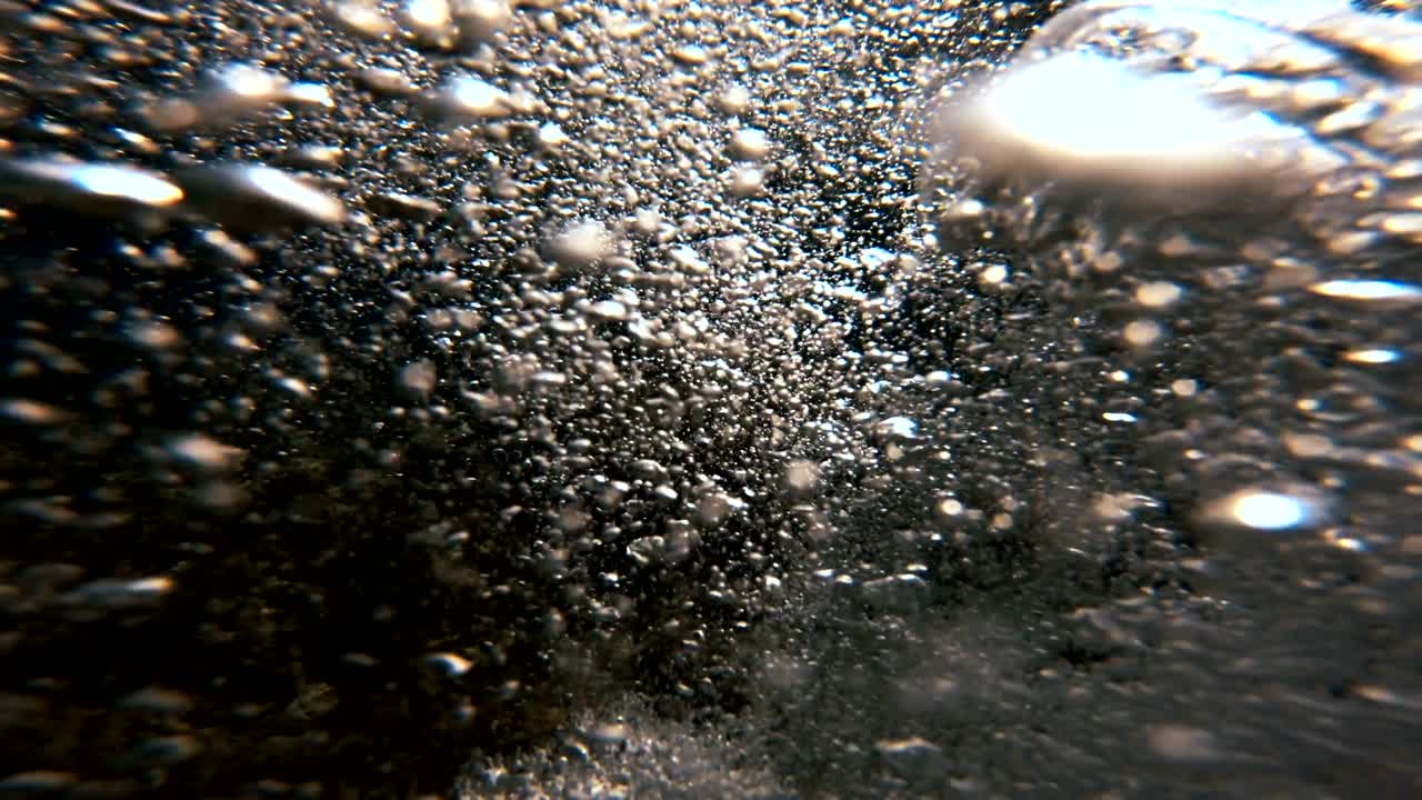 푸른 바다에서 거품 4k