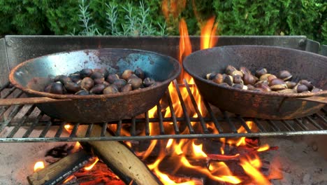 Castañas-Asadas-A-Fuego-Abierto,-Manjar-De-Temporada,-Cosecha,-4k-Uhd